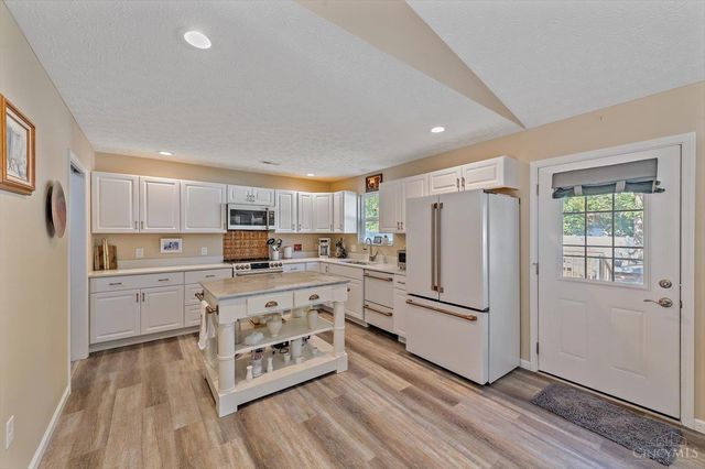 334 Robin Avenue, Loveland, OH 45140