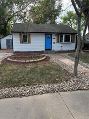 4745 S Sherman Street, Englewood, CO 80113