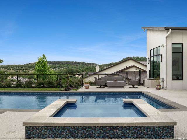 10206 Nina Ridge, San Antonio, TX 78255