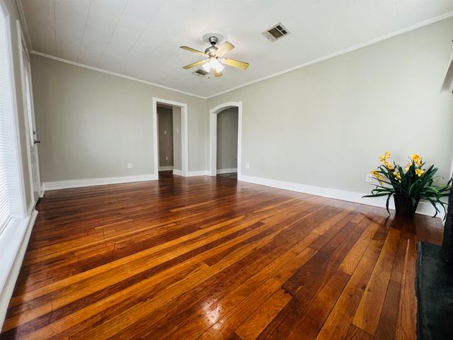 1118 Academy St, Houma, LA 70360