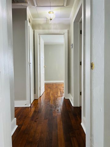 1118 Academy St, Houma, LA 70360