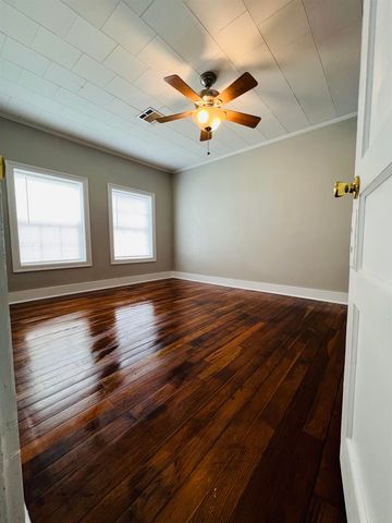 1118 Academy St, Houma, LA 70360