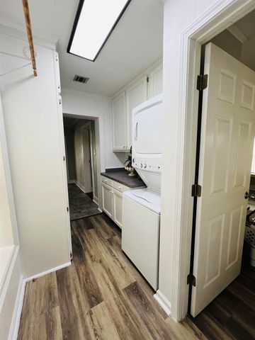 1118 Academy St, Houma, LA 70360