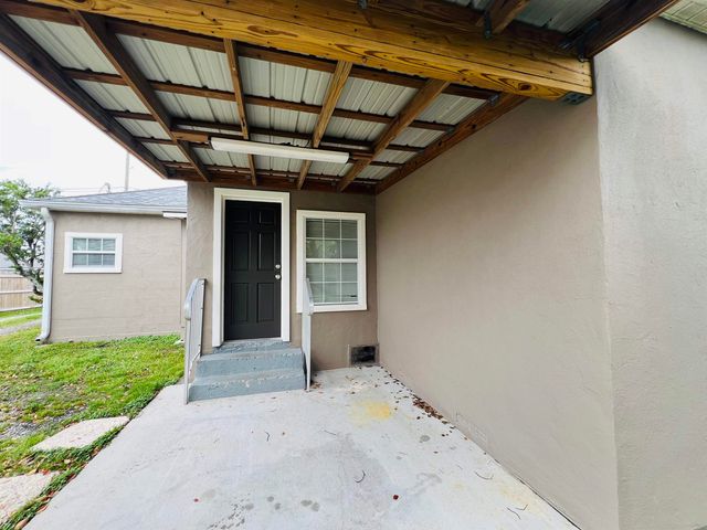 1118 Academy St, Houma, LA 70360