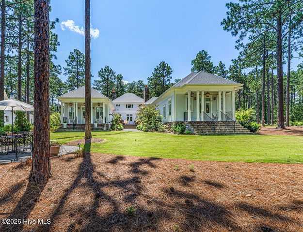 124 Chesterfield Drive, Pinehurst, NC 28374