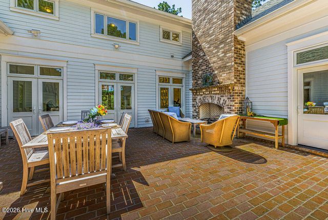 124 Chesterfield Drive, Pinehurst, NC 28374