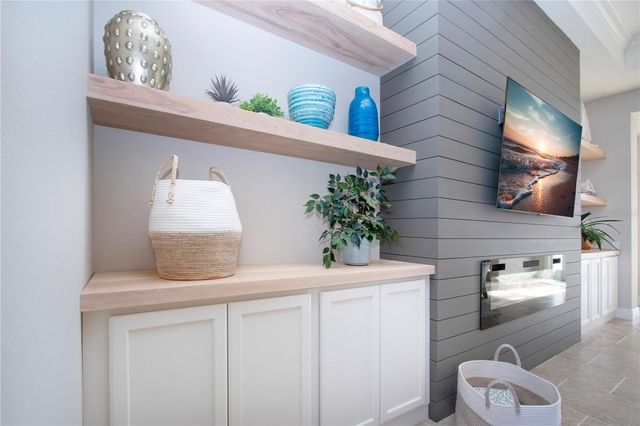 622 ROSEMARY CIRCLE, Bradenton, FL 34212