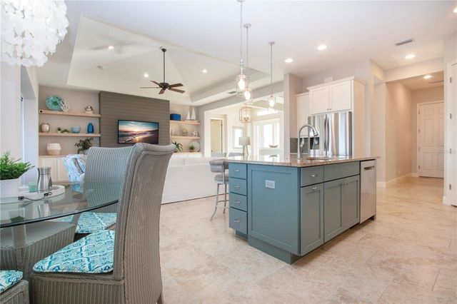 622 ROSEMARY CIRCLE, Bradenton, FL 34212