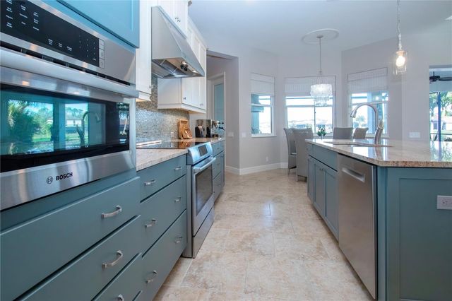 622 ROSEMARY CIRCLE, Bradenton, FL 34212