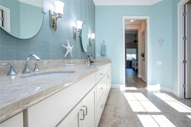 622 ROSEMARY CIRCLE, Bradenton, FL 34212