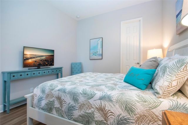 622 ROSEMARY CIRCLE, Bradenton, FL 34212