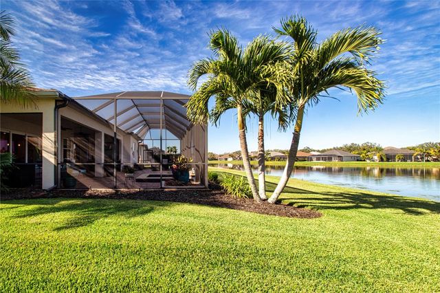 622 ROSEMARY CIRCLE, Bradenton, FL 34212