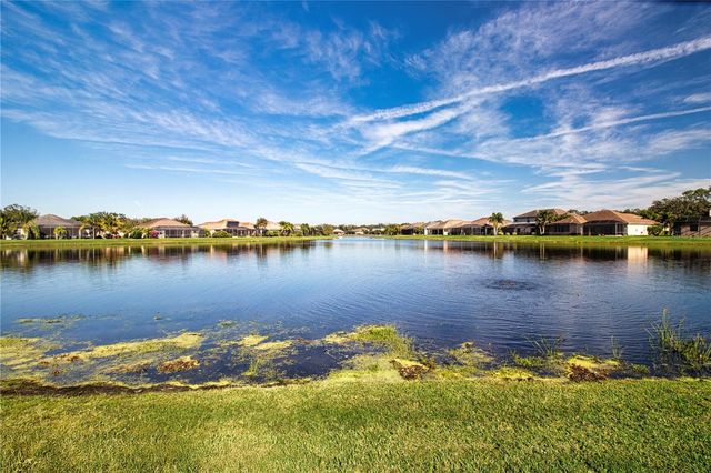 622 ROSEMARY CIRCLE, Bradenton, FL 34212