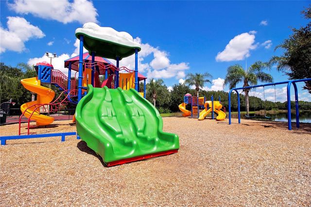 622 ROSEMARY CIRCLE, Bradenton, FL 34212