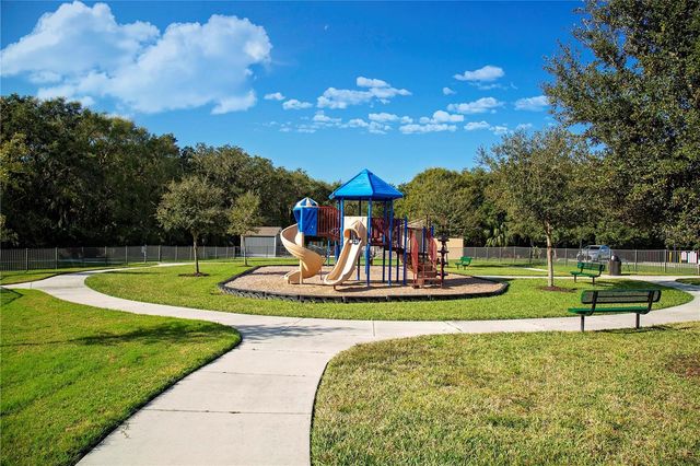 622 ROSEMARY CIRCLE, Bradenton, FL 34212