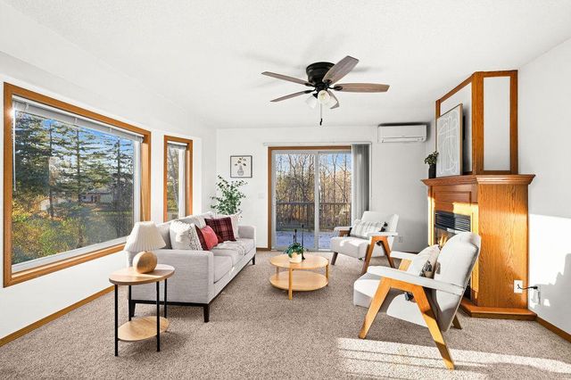 3625 E 6th St, Superior, WI 54880