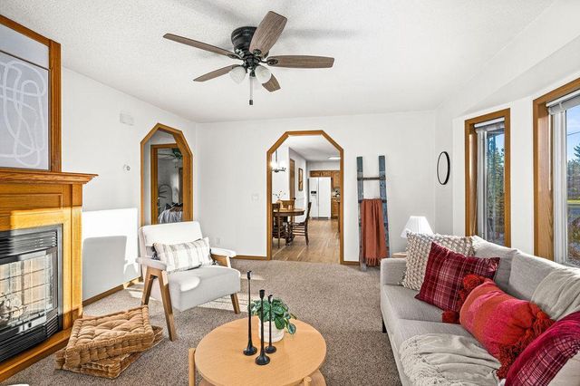 3625 E 6th St, Superior, WI 54880