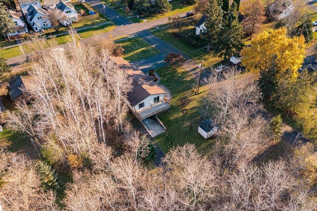 3625 E 6th St, Superior, WI 54880