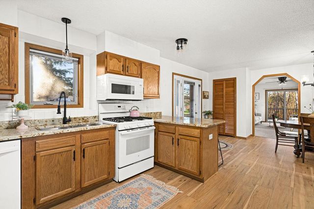 3625 E 6th St, Superior, WI 54880