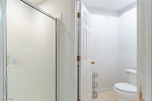 1347 Sharonbrook Drive, Twinsburg, OH 44087