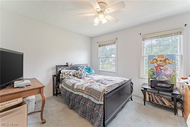 1347 Sharonbrook Drive, Twinsburg, OH 44087