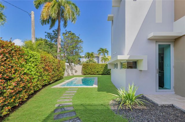 2200 CACIQUE STREET, San Juan, PR 00913