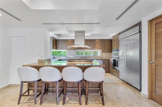 2200 CACIQUE STREET, San Juan, PR 00913