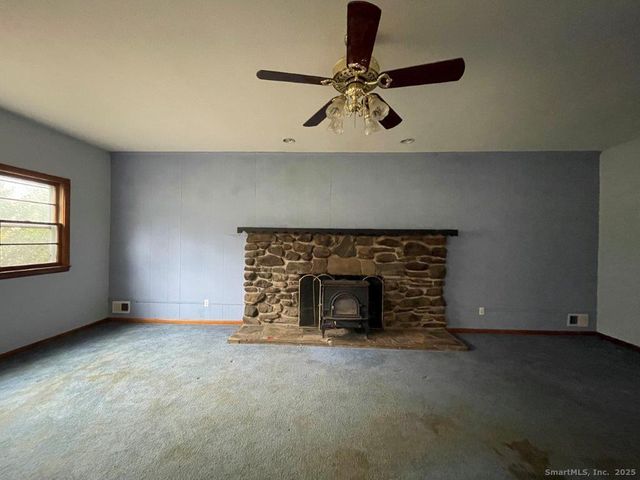 3 Medley Lane, Clinton, CT 06413