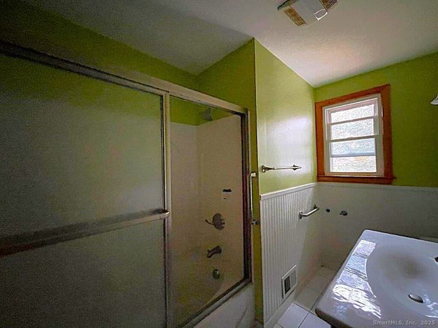 3 Medley Lane, Clinton, CT 06413