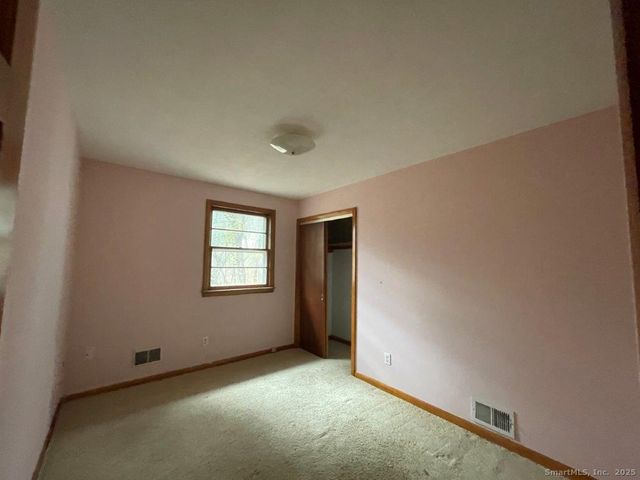 3 Medley Lane, Clinton, CT 06413