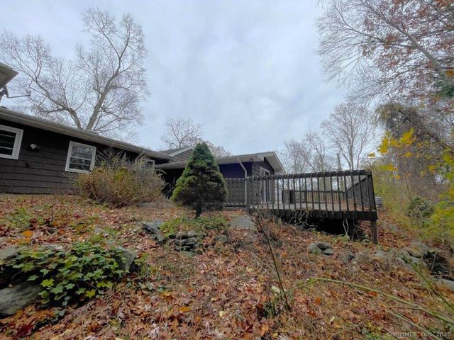 3 Medley Lane, Clinton, CT 06413