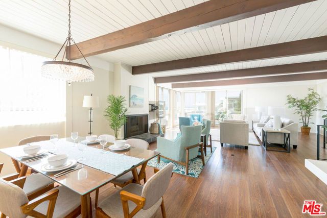 126 Neptune Avenue, Hermosa Beach, CA 90254