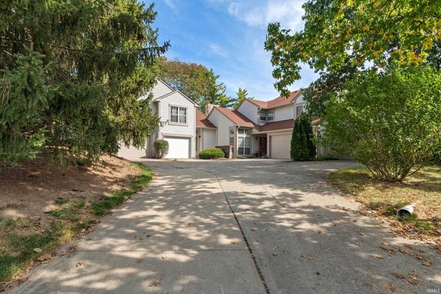 9593 Bay Vista West Drive, Indianapolis, IN 46250