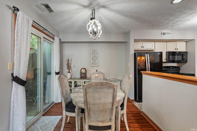 9593 Bay Vista West Drive, Indianapolis, IN 46250