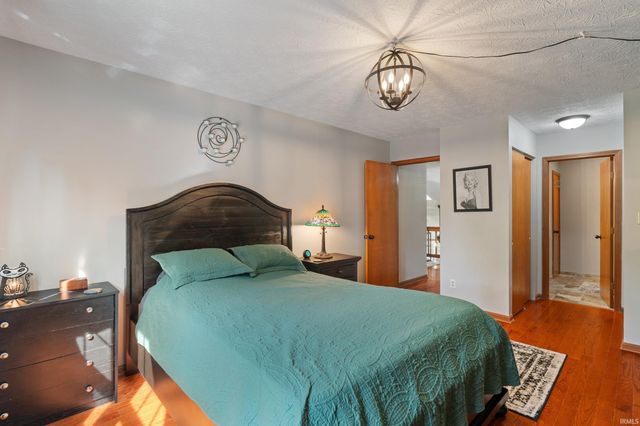 9593 Bay Vista West Drive, Indianapolis, IN 46250