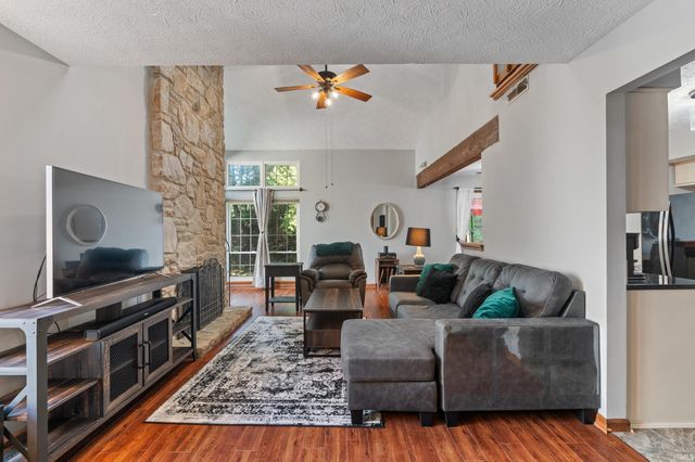 9593 Bay Vista West Drive, Indianapolis, IN 46250