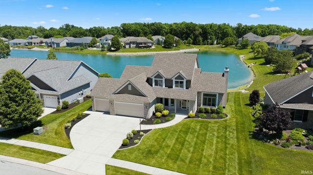 2101 Lake Front Drive, Fort Wayne, IN 46804