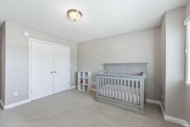 2101 Lake Front Drive, Fort Wayne, IN 46804
