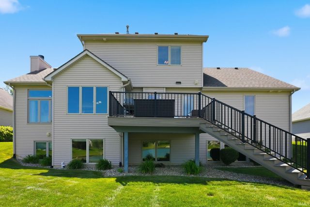 2101 Lake Front Drive, Fort Wayne, IN 46804