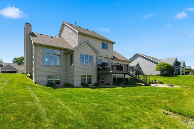 2101 Lake Front Drive, Fort Wayne, IN 46804