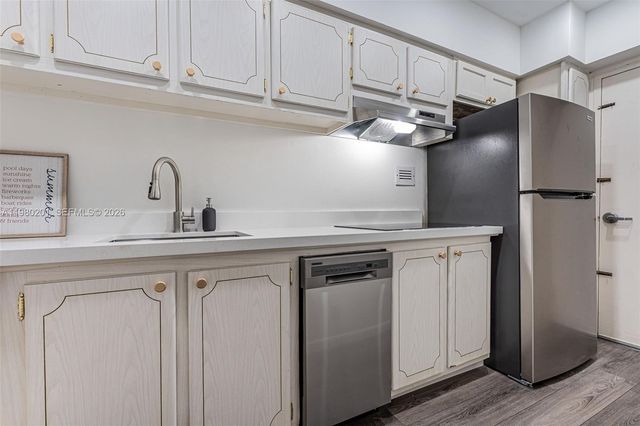 1000 West Ave 432, Miami Beach, FL 33139