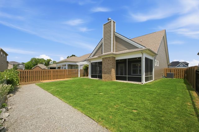1510 Allwood Ave, Murfreesboro, TN 37128