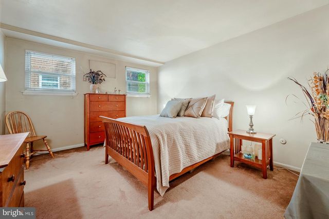 4401 PEARSON AVE, Philadelphia, PA 19114