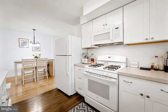 4401 PEARSON AVE, Philadelphia, PA 19114