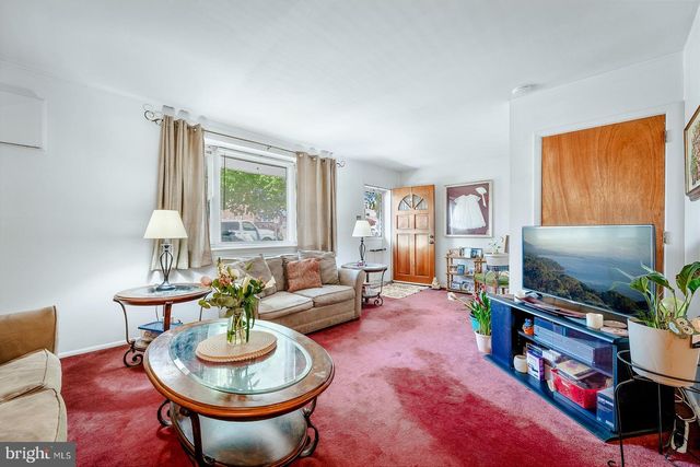 4401 PEARSON AVE, Philadelphia, PA 19114