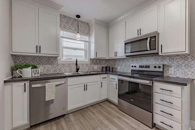 757 E Delaware Street, Evansville, IN 47711