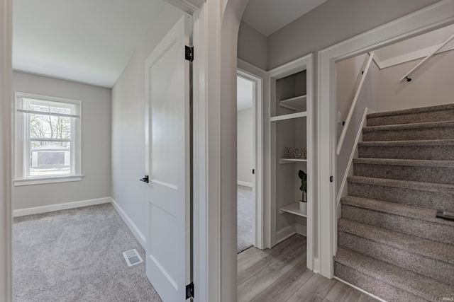 757 E Delaware Street, Evansville, IN 47711