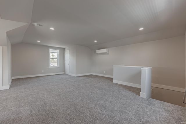 757 E Delaware Street, Evansville, IN 47711