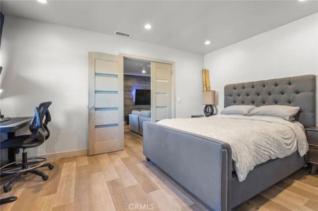 20422 Schoenborn, Winnetka, CA 91306