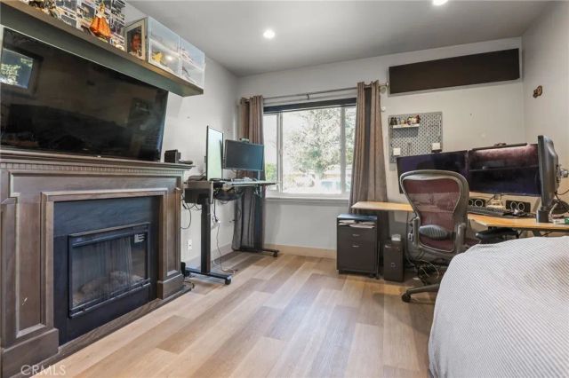 20422 Schoenborn, Winnetka, CA 91306